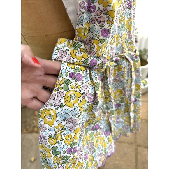 Mini Boden Lilac Ditzy Liberty Floral Multicolor Tie Waist Romper Size 6-7 Y - Picture 5 of 9